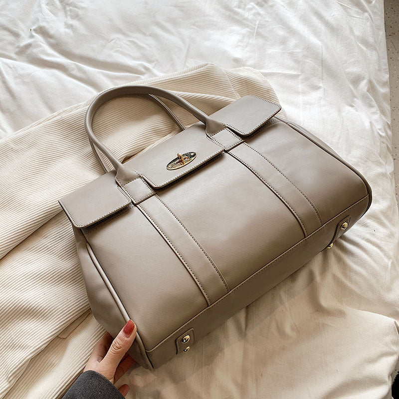 Large-capacity tote large bag, a briefcase for women's autumn and winter commuting, a high-quality lady's handbag