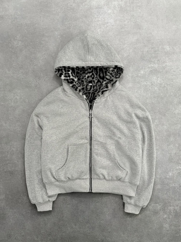 The hooded sweatshirt for autumn and winter can be worn on both sides with a leopard print zipper hoodie and a loose top