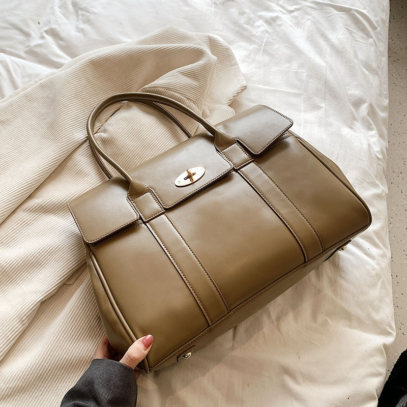 Large-capacity tote large bag, a briefcase for women's autumn and winter commuting, a high-quality lady's handbag