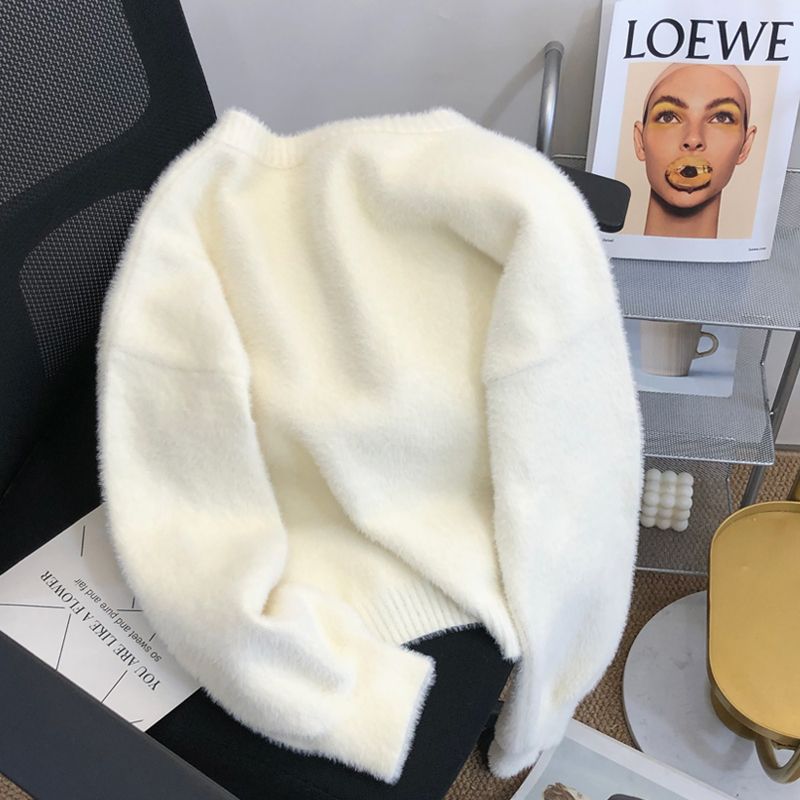 This spring and autumn soft and fluffy faux mink fur cardigan is designed for women and features a laid-back knitted top coat