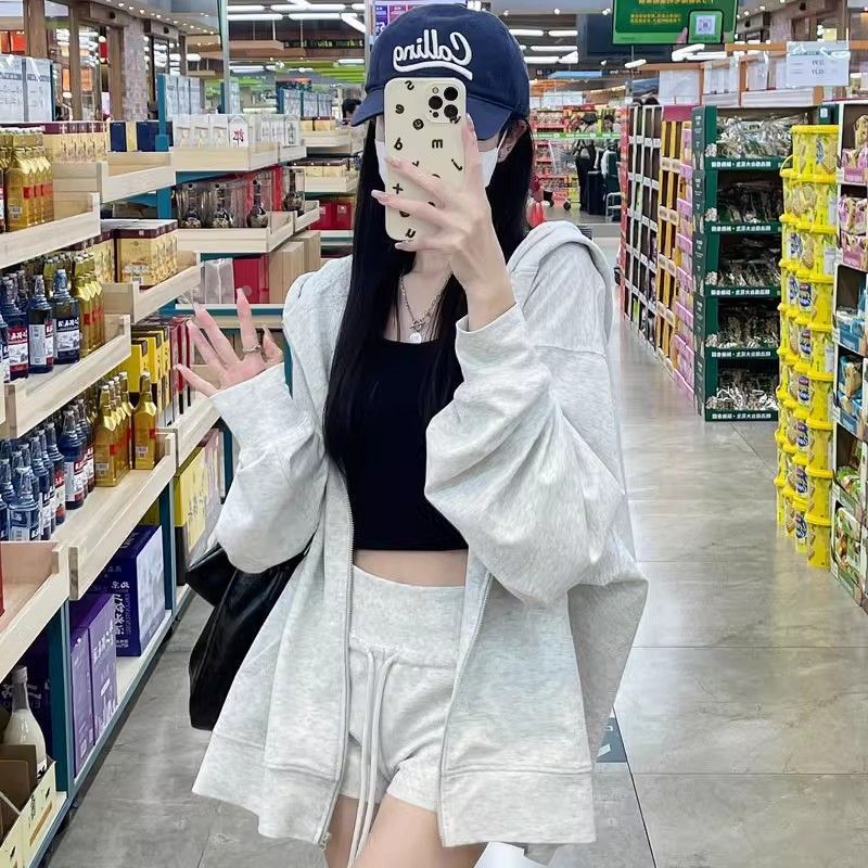 Autumn coats for women, spring and autumn hooded sweatshirts for women, early autumn grey cardigan tops for women